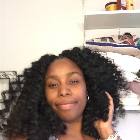 Meet your Posher, Stacey - Picture 1 of 1
