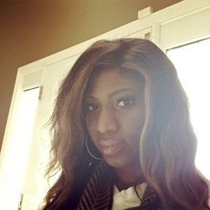 Meet your Posher, April