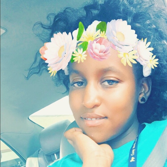 Meet your Posher, Reyonna