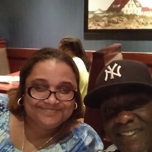 Meet your Posher, Simon