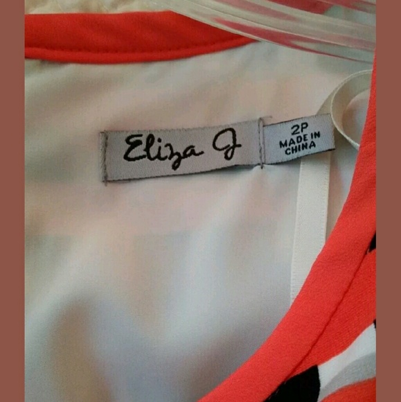 SOLD Eliza J striped shift dress size 2P - Picture 4 of 4