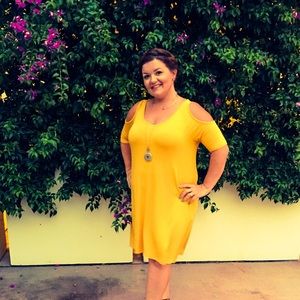 Meet your Posher, Whitney