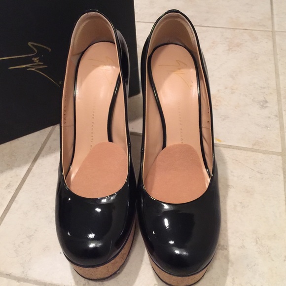 20748661_51262843_600.jpg Giuseppe zanotti shoes
