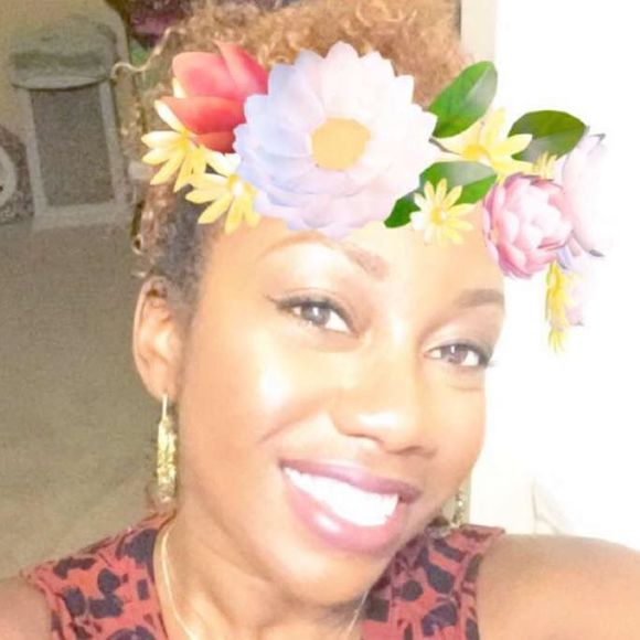 Meet your Posher, Milah