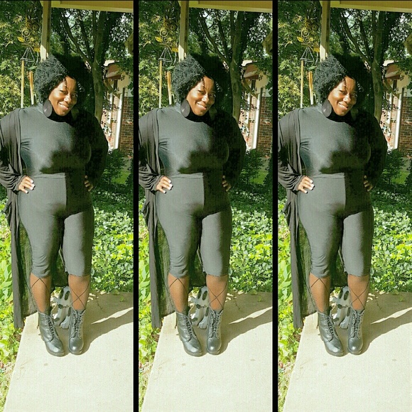 Fabulous black jumpsuit - Picture 2 of 3