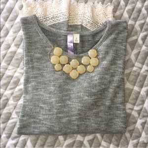 3/4 Sleeve green sweater with lace