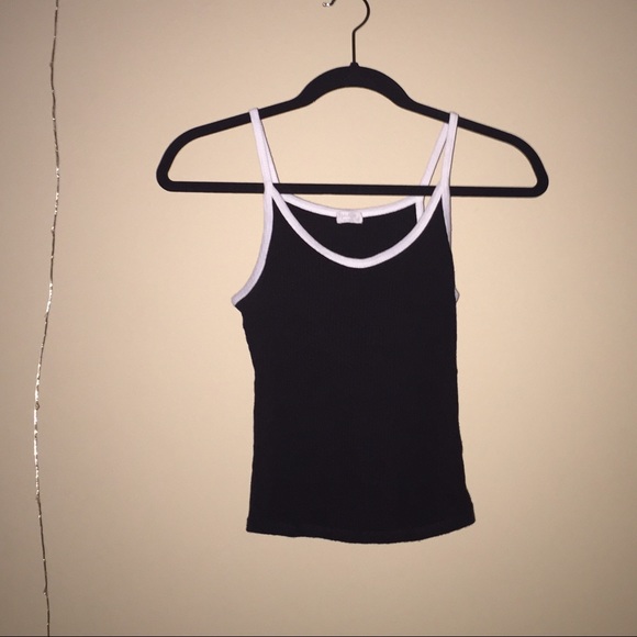 Brandy Melville cropped tank top