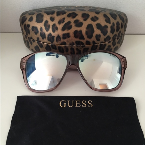 GUESS SUNGLASSES - Picture 3 of 4