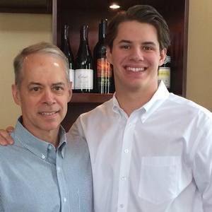 Meet your Posher, Logan