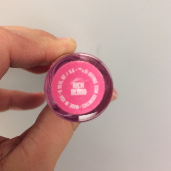 Jeffree Star Velour Liquid Lipstick-Rich Blood