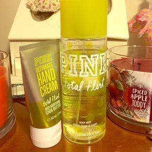 Victoria Secret PINK Total flirt