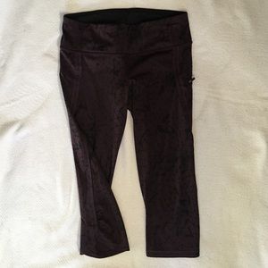 Lululemon Top Speed Crop