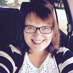 Meet your Posher, Courtney