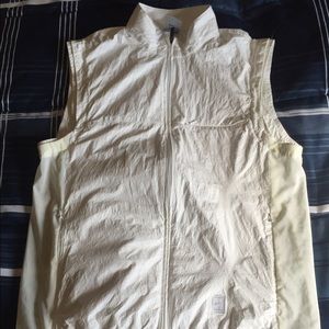 Nike sleeveless windbreaker jacket