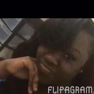 Meet your Posher, Ebony