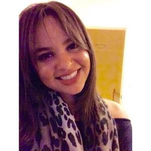 Meet your Posher, Becca