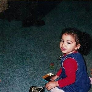 Meet your Posher, Alexia