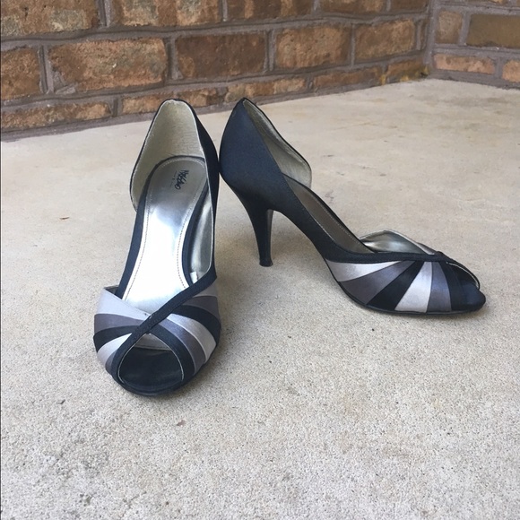 Mossimo Kitten Heels