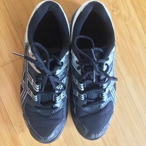 FLASH SALE! Asics Volleyball Shoes
