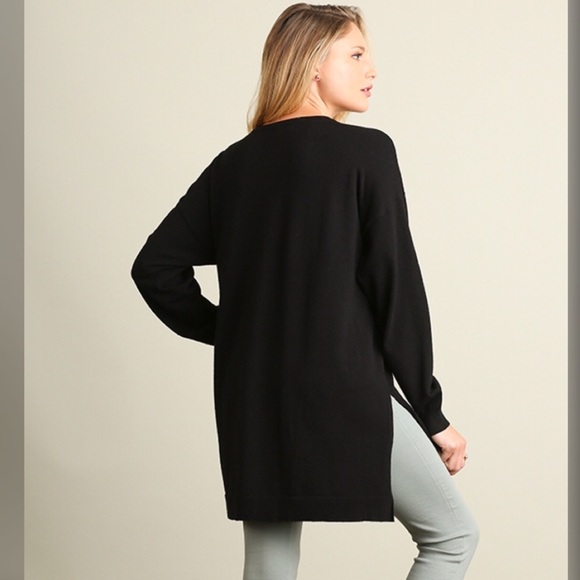 Criss Cross V Neck Sweater - Picture 2 of 4