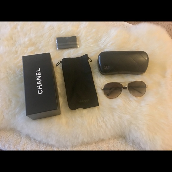 Sold!!! CHANEL Pilot Quilting sunglasses