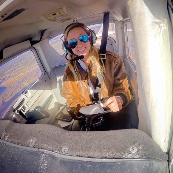 Meet your Posher, Ali