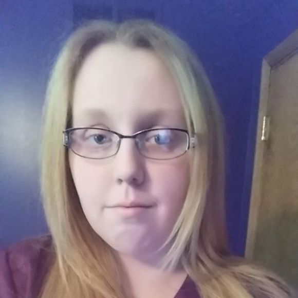 Meet your Posher, Renee