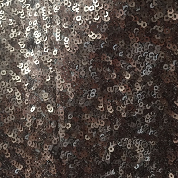 Gold sequin dress - Picture 3 of 3