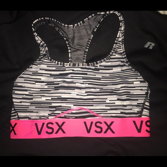 Victoria Secret Light Weight Sports Bra