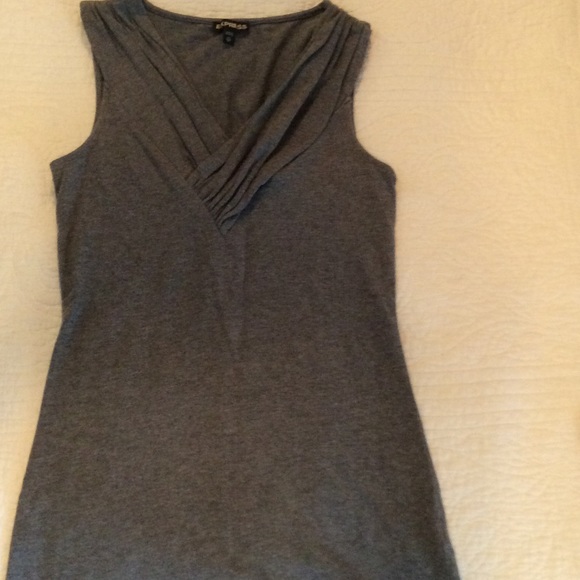 Express top - Picture 1 of 3