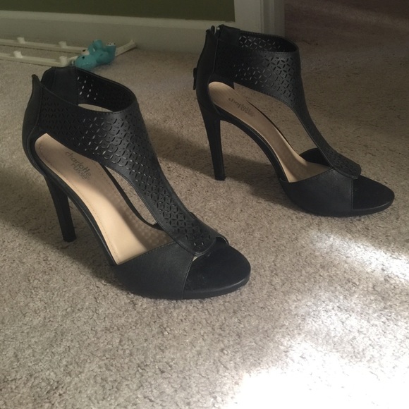 Women's size 10 Charlotte Russe heels!