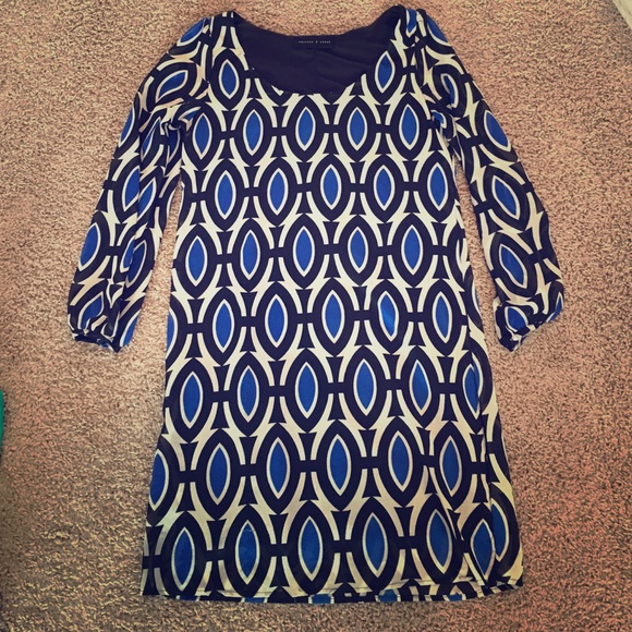 Boutique dress, long sleeve, patterned