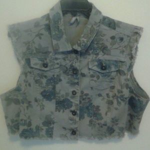 Plus Size 2X Floral Denim Vest