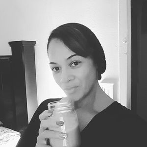 Meet your Posher, Jacqueline