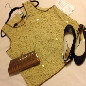 NWT STUNNING GOLD BEADED BLOUSE. SIZE XL