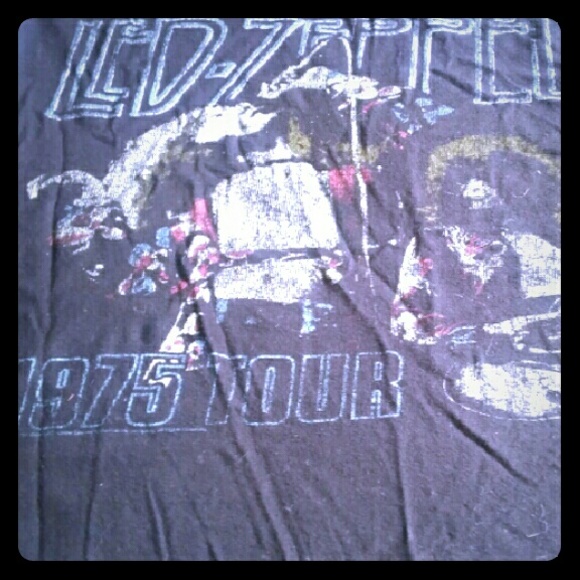 Led Zeppelin T-shirt
