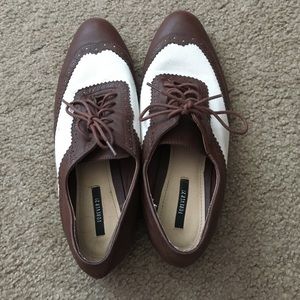 Like new Oxford loafers