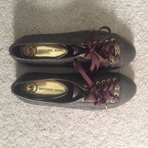 Michael Kors Shoe!!