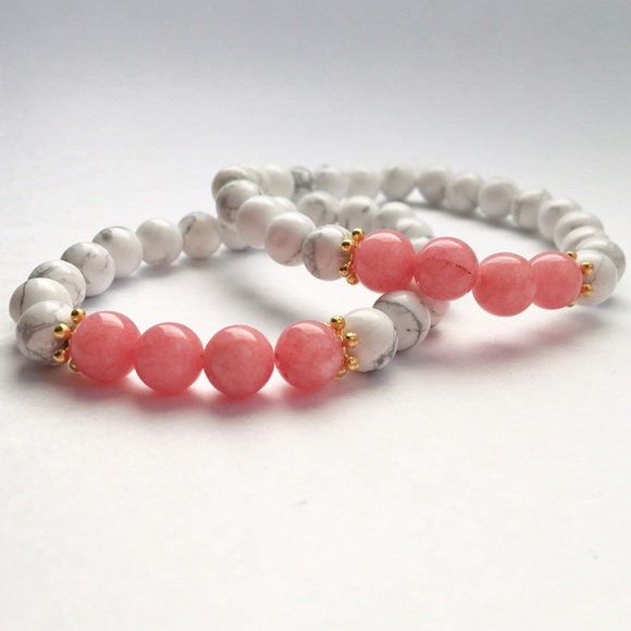 HANDMADE 8mm STONE BRACELET - Picture 1 of 4