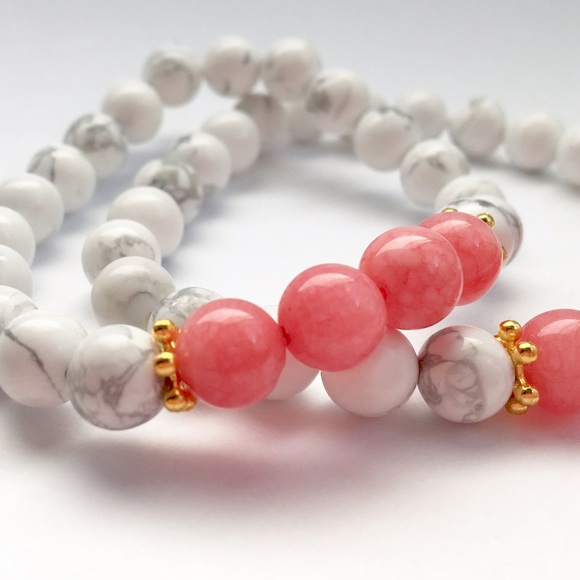 HANDMADE 8mm STONE BRACELET - Picture 2 of 4