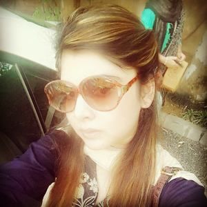 Meet your Posher, Maria