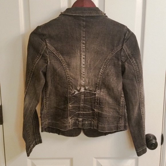 ✨Embellished Black Denim Jacket✨ - Picture 2 of 3