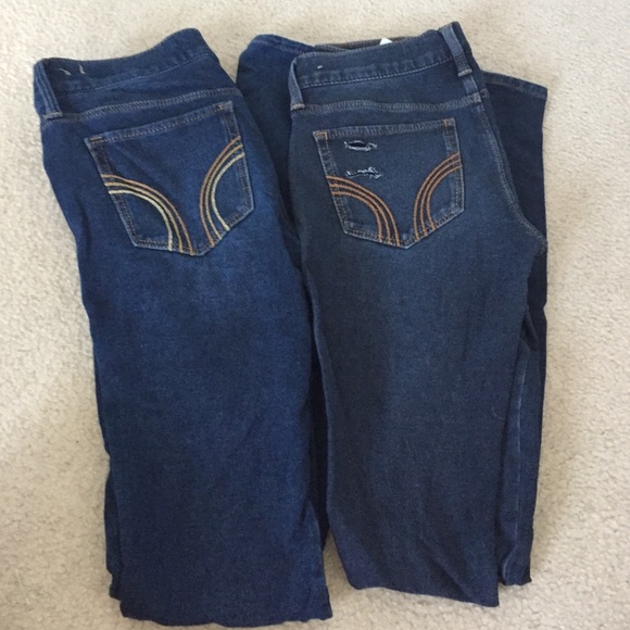 CLOSET CLEAROUT Bundle of 2 Hollister Jeggings