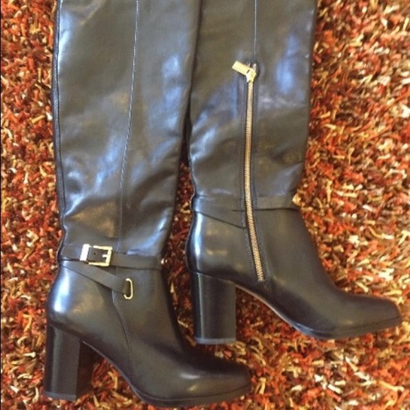 Michael Kors black boots - Picture 2 of 4