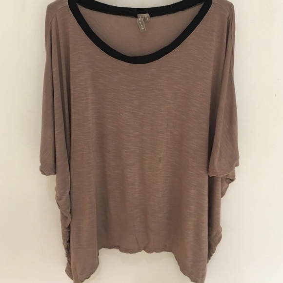 LF Emma and Sam Oversized Shirt