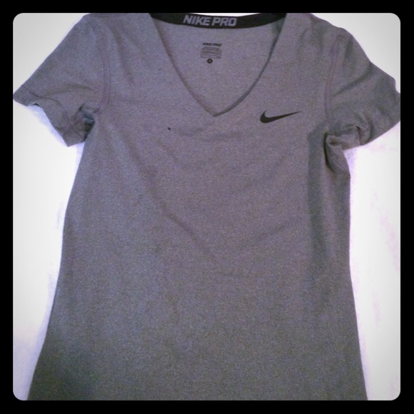 Nike Pro