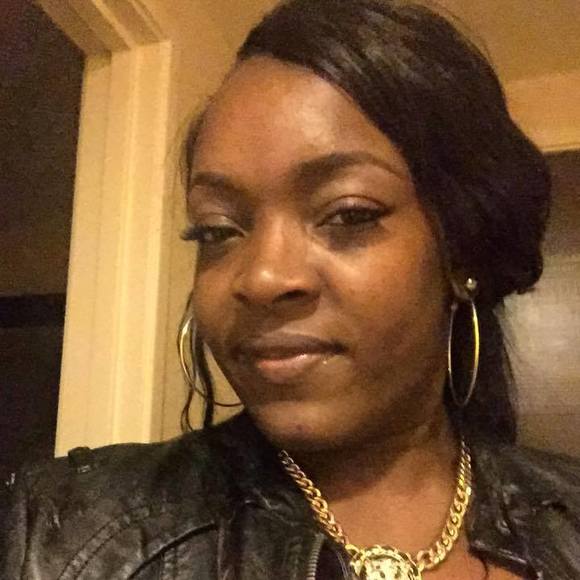 Meet your Posher, Cici - Picture 1 of 1