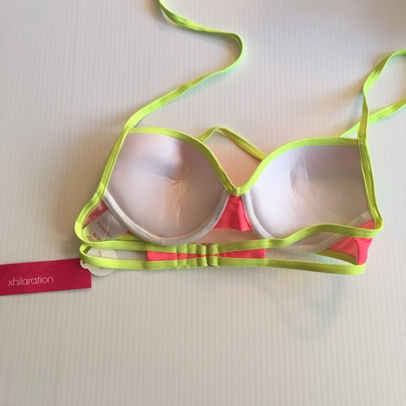NWT bikini top - Picture 3 of 4