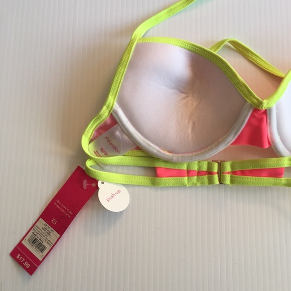 NWT bikini top - Picture 4 of 4