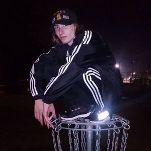 Meet your Posher, Logan